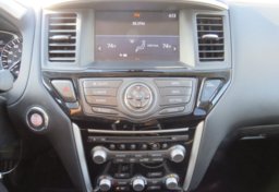 2020 Nissan Pathfinder - Image 37