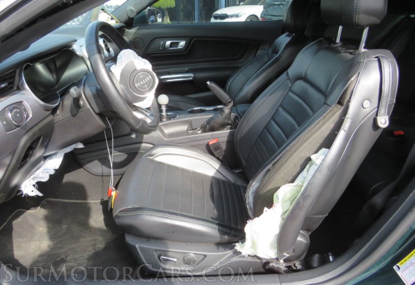 2019 Ford Mustang - Image 23