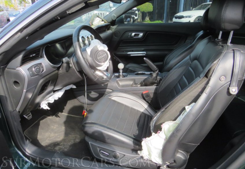 2019 Ford Mustang - Image 21