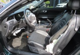 2019 Ford Mustang - Image 21