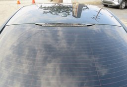 2019 Ford Mustang - Image 12