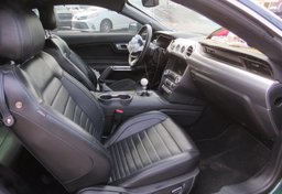 2019 Ford Mustang - Image 22