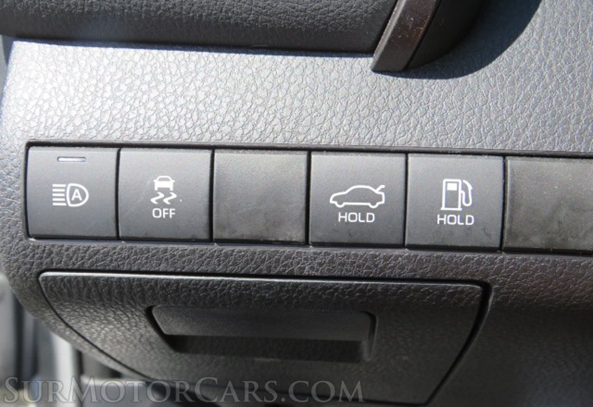 2021 Toyota Camry - Image 39