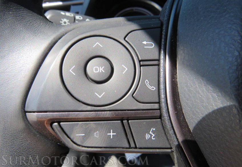 2021 Toyota Camry - Image 31