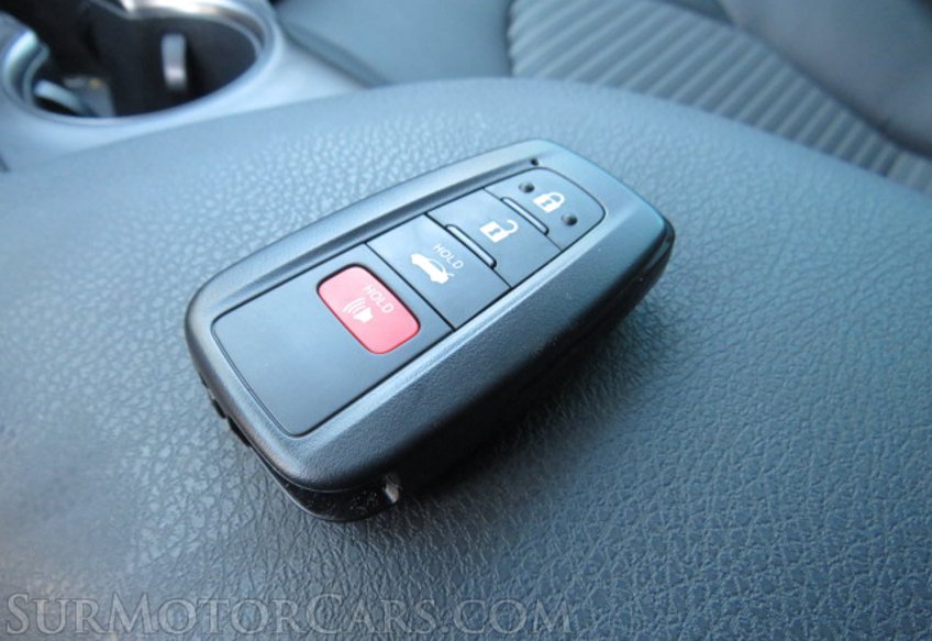 2021 Toyota Camry - Image 34