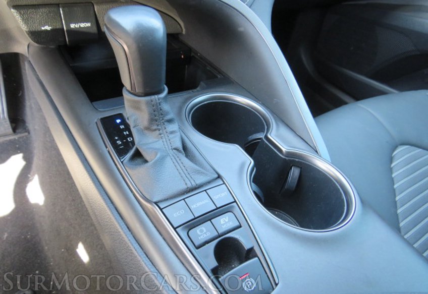 2021 Toyota Camry - Image 40