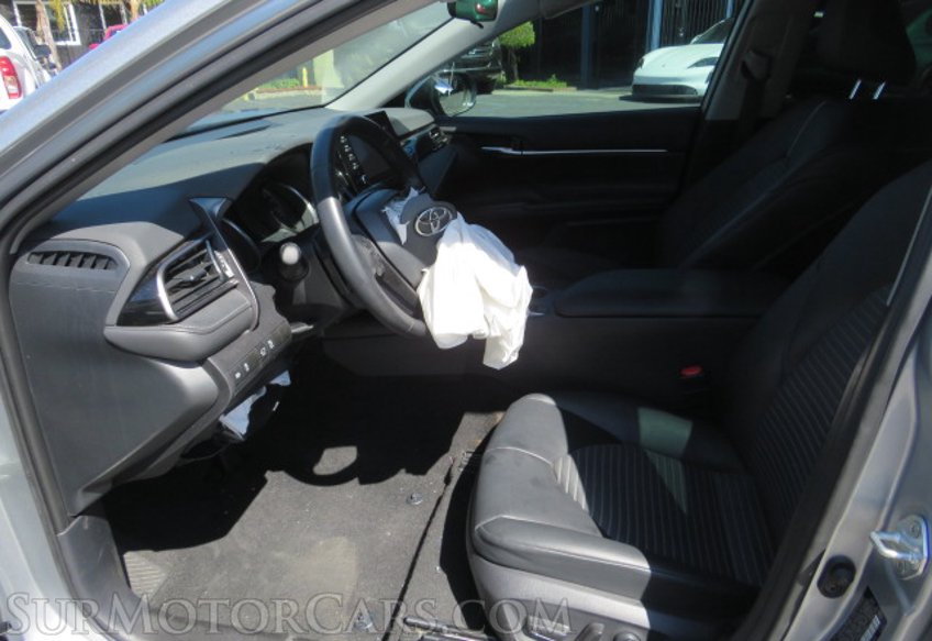 2021 Toyota Camry - Image 23