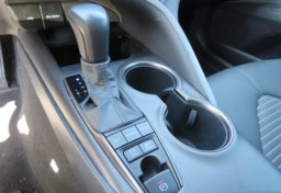 2021 Toyota Camry - Image 40