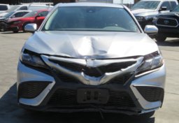 2021 Toyota Camry - Image 11