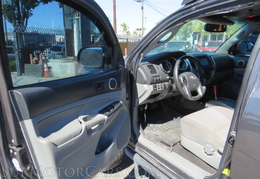 2012 Toyota Tacoma - Image 21