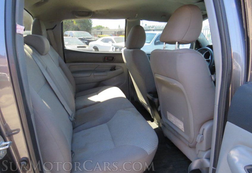 2012 Toyota Tacoma - Image 28