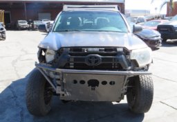 2012 Toyota Tacoma - Image 12