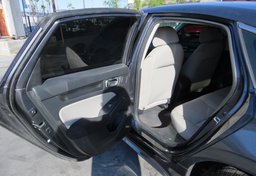 2022 Honda Civic Sedan - Image 24