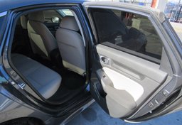 2022 Honda Civic Sedan - Image 25