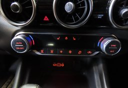 2020 Nissan Sentra - Image 39