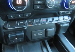 2020 Chevrolet Silverado 1500 - Image 31