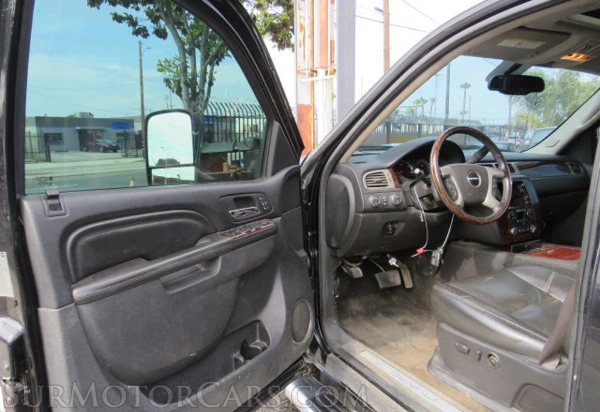 2013 GMC Sierra 3500HD - Image 24