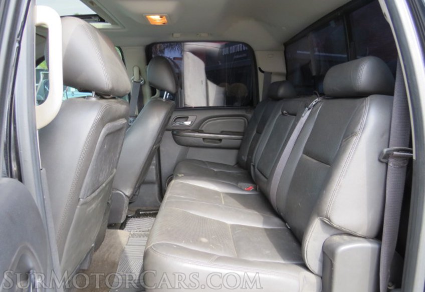 2013 GMC Sierra 3500HD - Image 34