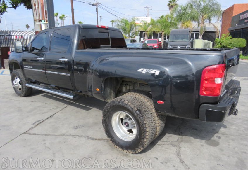 2013 GMC Sierra 3500HD - Image 7