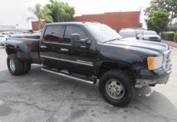 2013 GMC Sierra 3500HD - Image 1