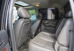 2013 GMC Sierra 3500HD - Image 32