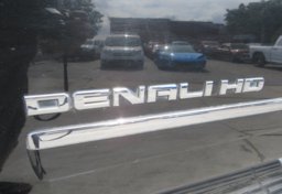 2013 GMC Sierra 3500HD - Image 19