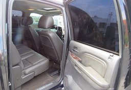 2013 GMC Sierra 3500HD - Image 27