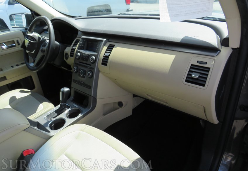 2017 Ford Flex - Image 19