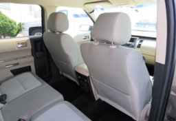 2017 Ford Flex - Image 26