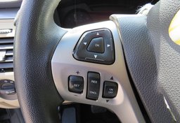 2017 Ford Flex - Image 32