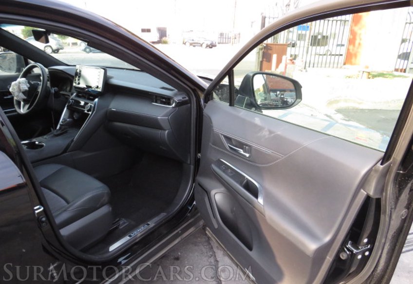 2021 Toyota Venza - Image 22