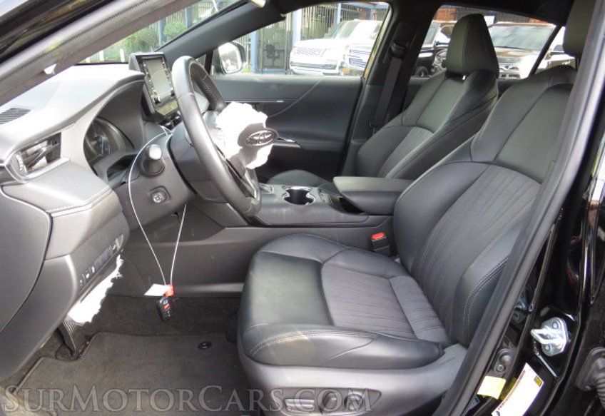 2021 Toyota Venza - Image 24