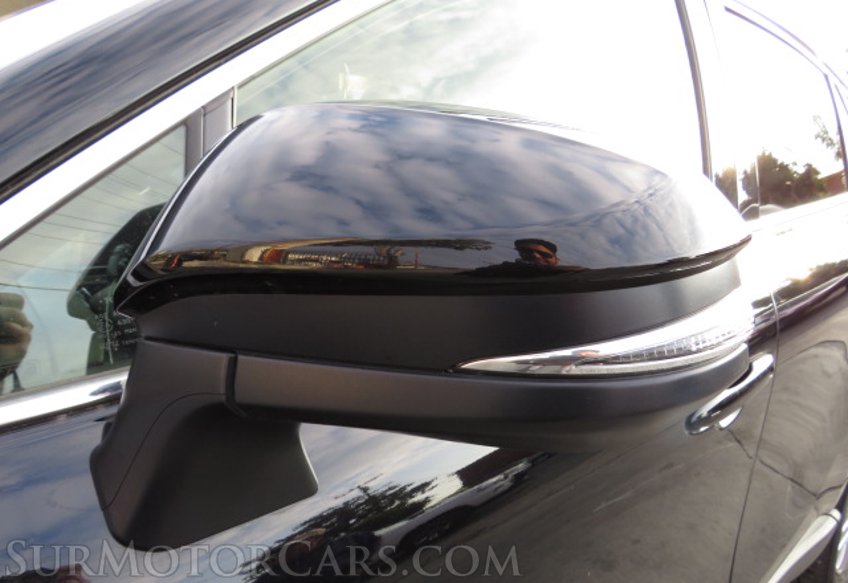 2021 Toyota Venza - Image 20