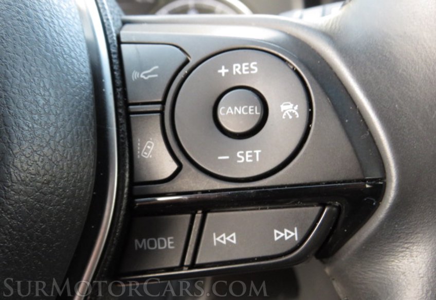 2021 Toyota Venza - Image 38