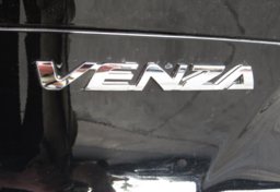 2021 Toyota Venza - Image 17