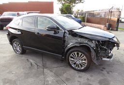 2021 Toyota Venza - Image 2