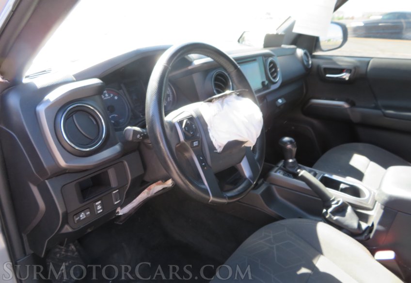 2016 Toyota Tacoma - Image 18