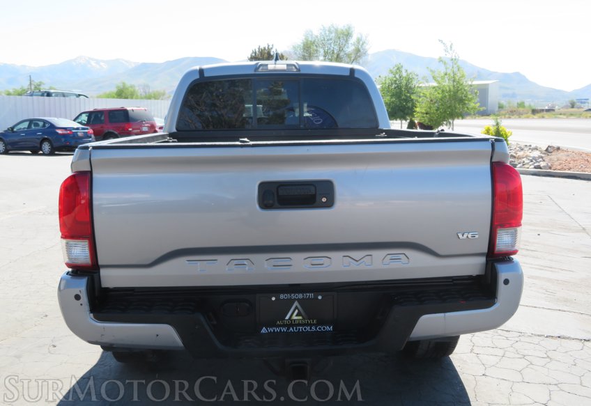 2016 Toyota Tacoma - Image 11