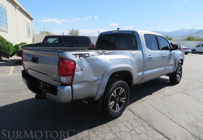 2016 Toyota Tacoma - Image 7