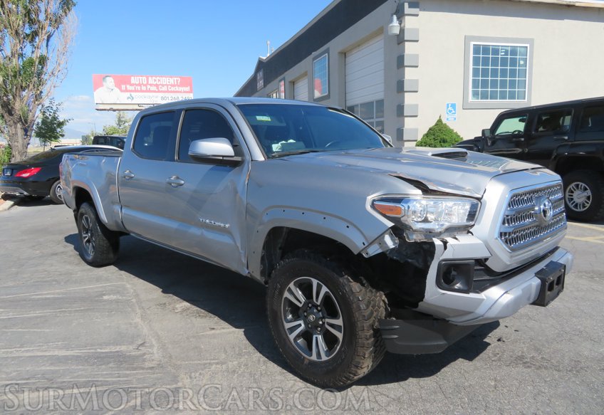 2016 Toyota Tacoma - Image 4