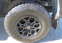 2019 Toyota Tacoma 2WD - Image 37