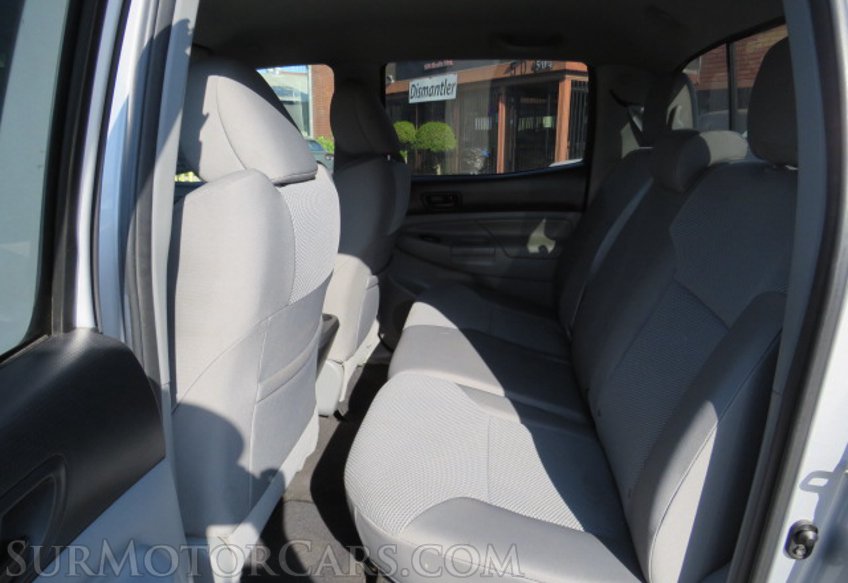 2012 Toyota Tacoma - Image 31