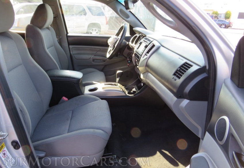 2012 Toyota Tacoma - Image 35