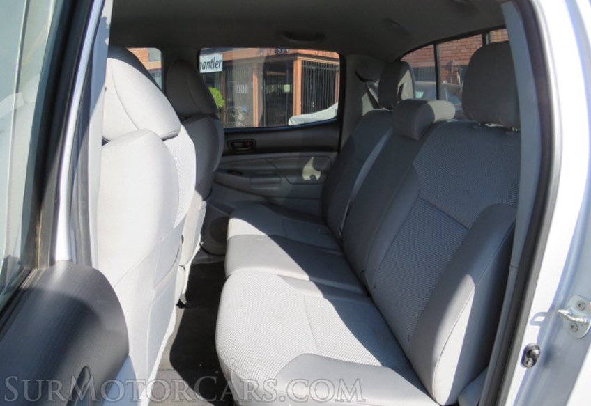 2012 Toyota Tacoma - Image 32