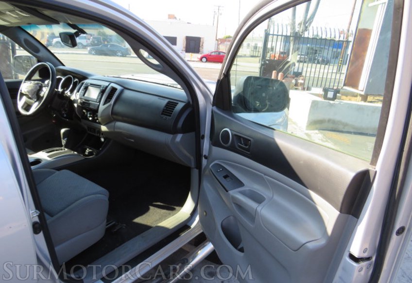 2012 Toyota Tacoma - Image 33