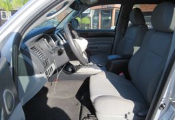 2012 Toyota Tacoma - Image 29