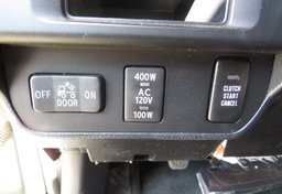 2016 Toyota Tacoma - Image 44