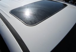 2016 Toyota Tacoma - Image 15