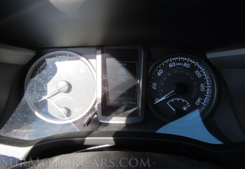 2017 Toyota Tacoma - Image 34