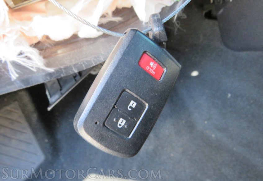 2017 Toyota Tacoma - Image 39